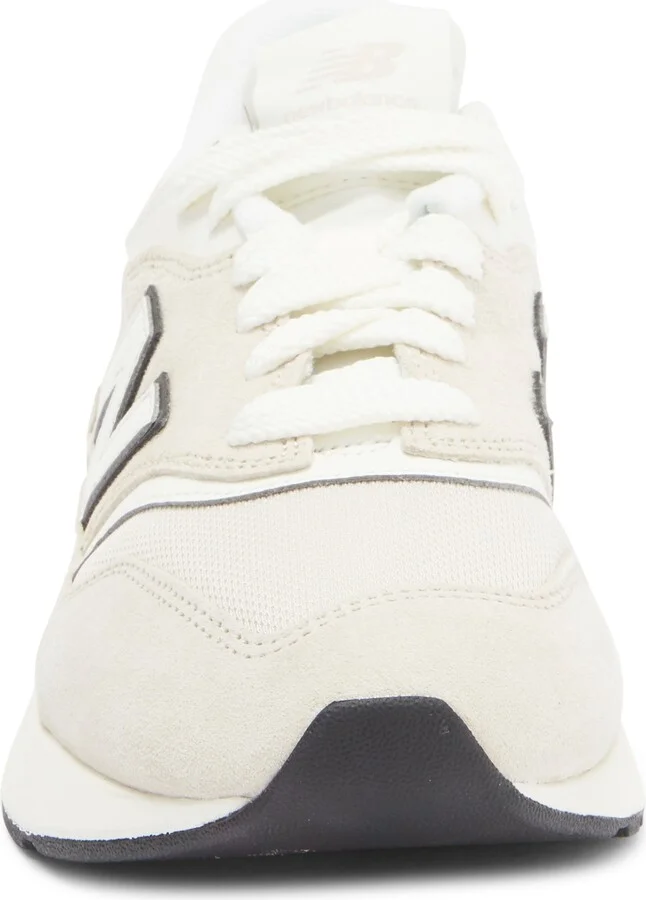 Gender Inclusive 997R Sneaker - Image 4