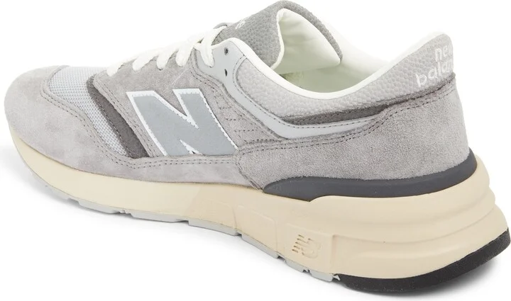 Gender Inclusive 997R Sneaker - Image 2