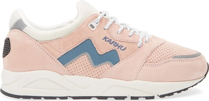 Gender Inclusive Aria 95 Sneaker - Image 3