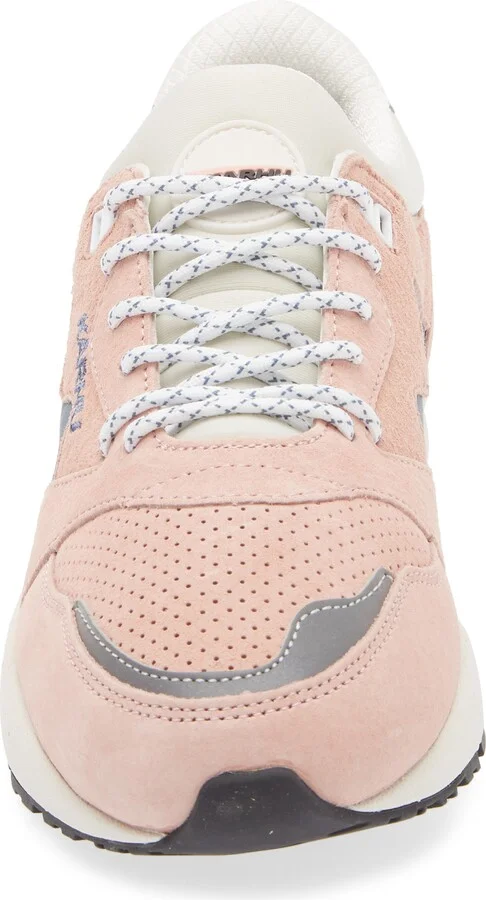 Gender Inclusive Aria 95 Sneaker - Image 4