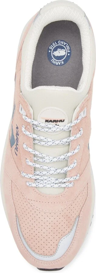 Gender Inclusive Aria 95 Sneaker - Image 5