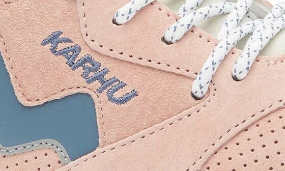 Gender Inclusive Aria 95 Sneaker - Image 7