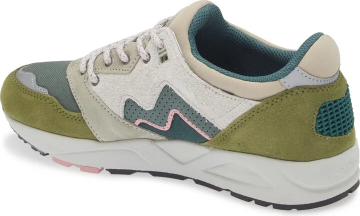 Gender Inclusive Aria 95 Sneaker - Image 2