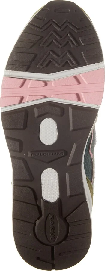 Gender Inclusive Aria 95 Sneaker - Image 6
