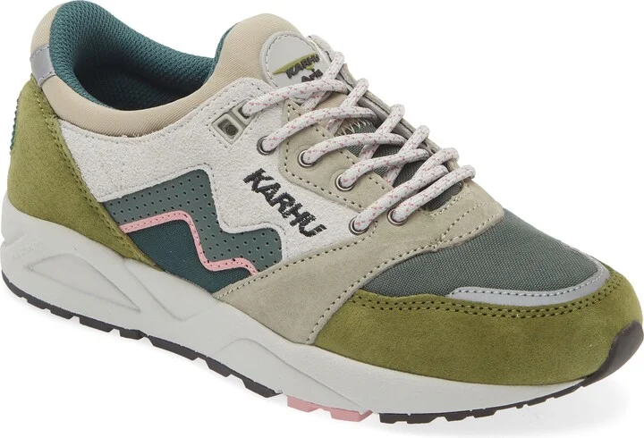 Gender Inclusive Aria 95 Sneaker