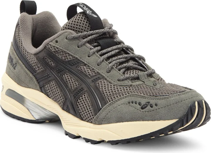 Gender Inclusive GEL-1090v2 Sneaker