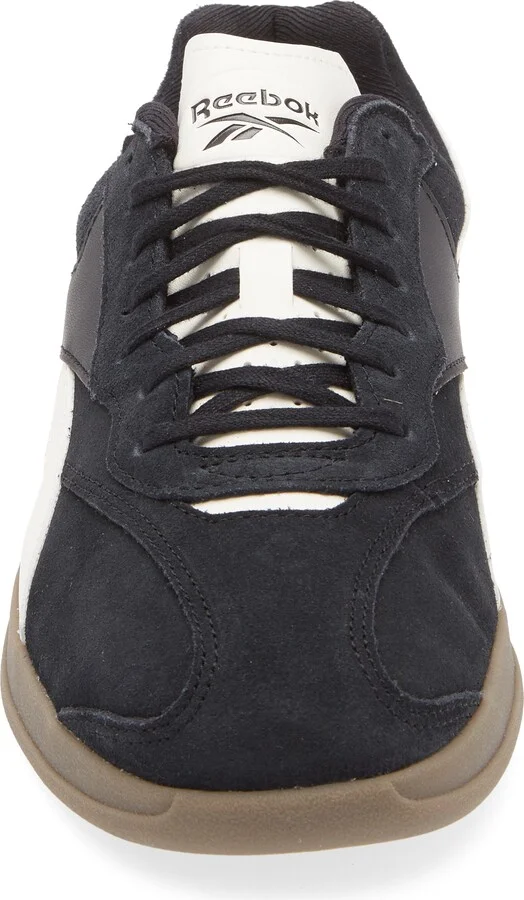 Gender Inclusive Hammer Street Soccer Sneaker - Image 4