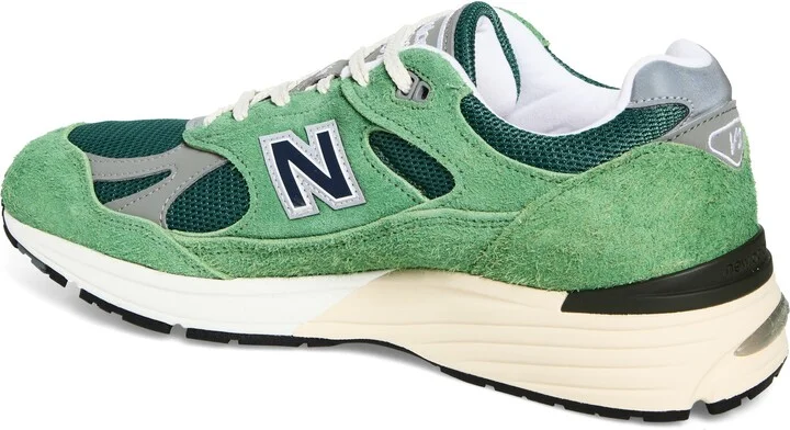 Gender Inclusive Made in UK 991 v2 Sneaker - Image 8