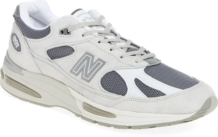 Nimbus Cloud/ Cool Grey