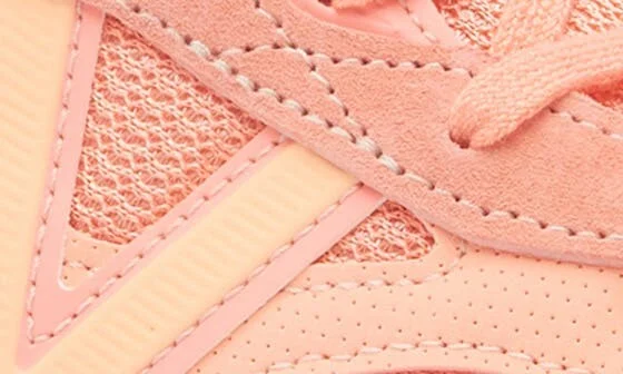 Gender Inclusive Made in USA 990v6 Sneaker - Image 7