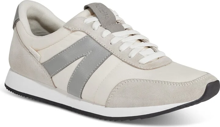 Gender Inclusive Milan Monument Hands-Free Sneaker
