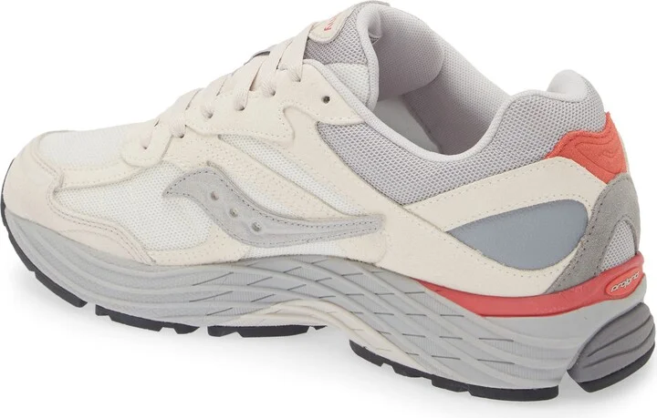Gender Inclusive ProGrid Omni 9 Sneaker - Image 4