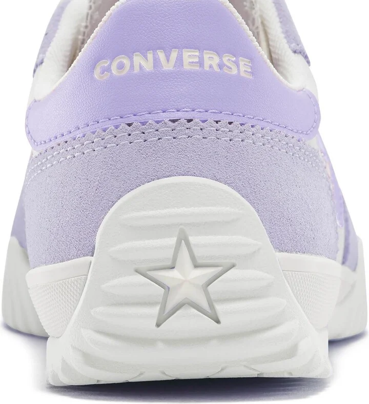 Gender Inclusive Run Star Trainer Sneaker - Image 4