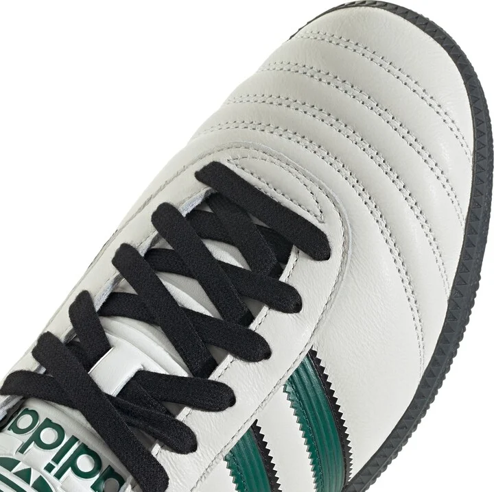Gender Inclusive Samba 62 Sneaker - Image 8