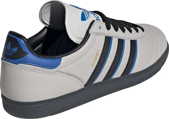 Gender Inclusive Samba 62 Sneaker - Image 11