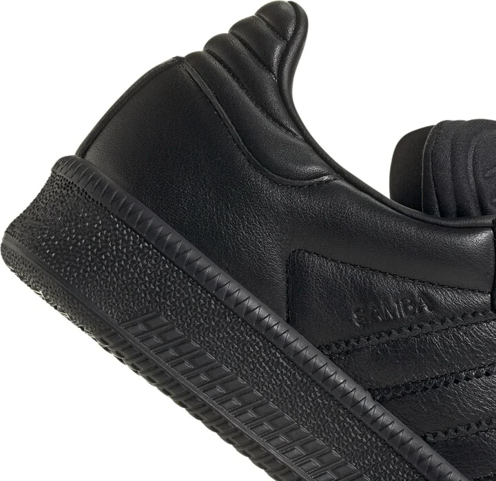 Gender Inclusive Samba XLG Sneaker - Image 7