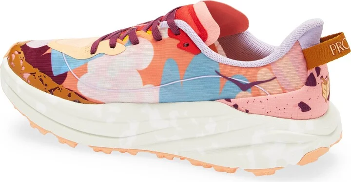 Gender Inclusive Speedgoat 6 Studio Proba Trail Running Shoe - Image 2