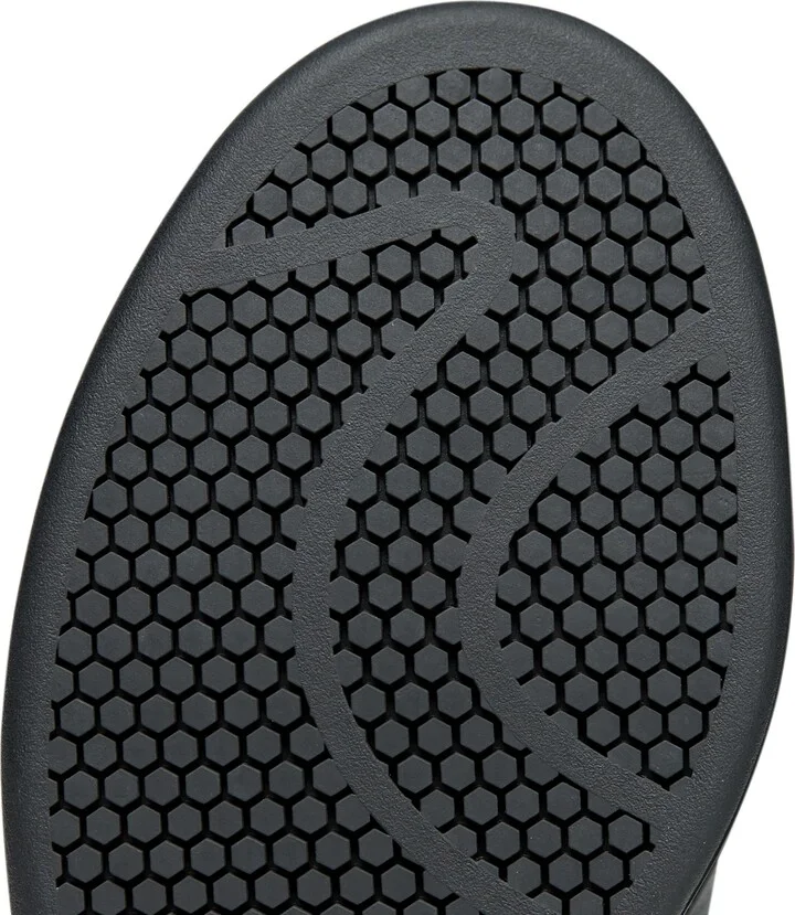 Gender Inclusive Stan Smith Sneaker - Image 9
