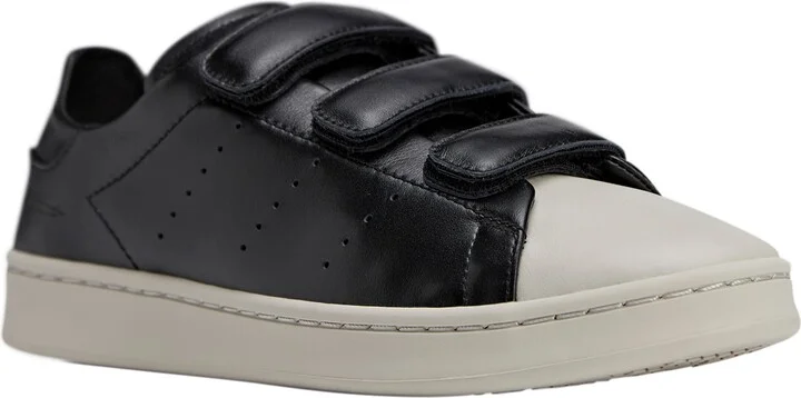 Gender Inclusive Stan Smith Sneaker