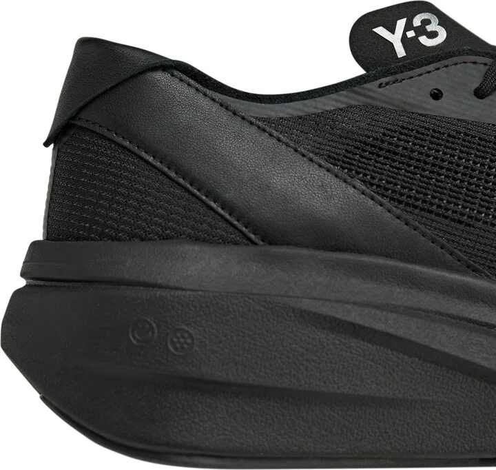 Gender Inclusive Subaya Sneaker - Image 10
