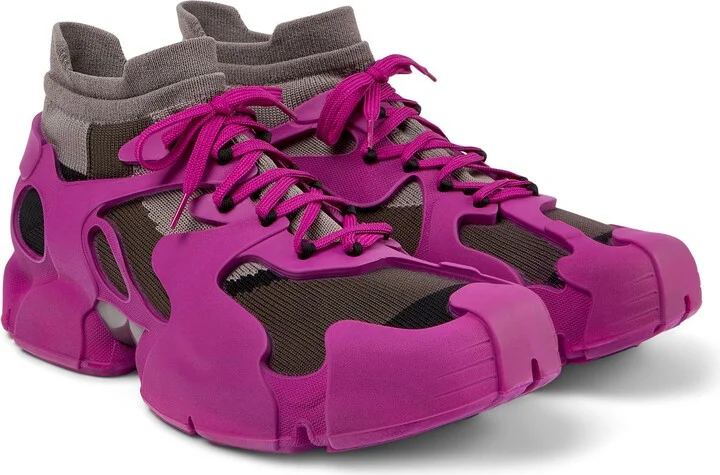 Gender Inclusive Tossu Water Repellent Sneaker