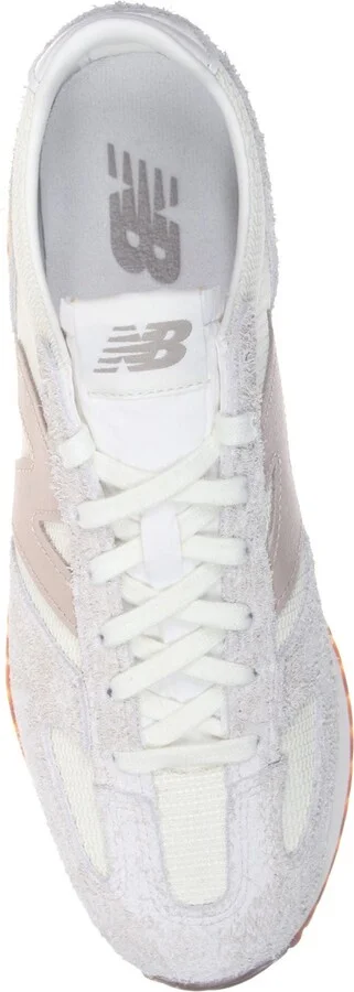 Gender Neutral 471 Sneaker - Image 3