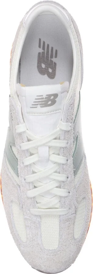 Gender Neutral 471 Sneaker - Image 8