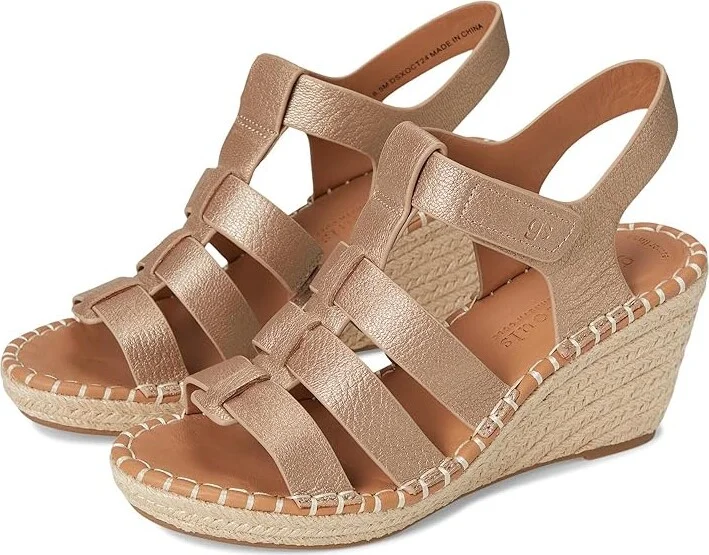 Gentle Souls by Kenneth Cole Capelin Women's Wedge Shoes Matte Gold Leather : 7 M
