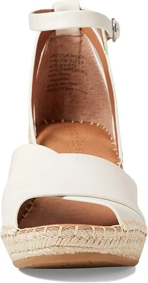 Gentle Souls by Kenneth Cole Charli X Band Buckle Women's Shoes Off-White : 5.5 M, Leather - Image 2