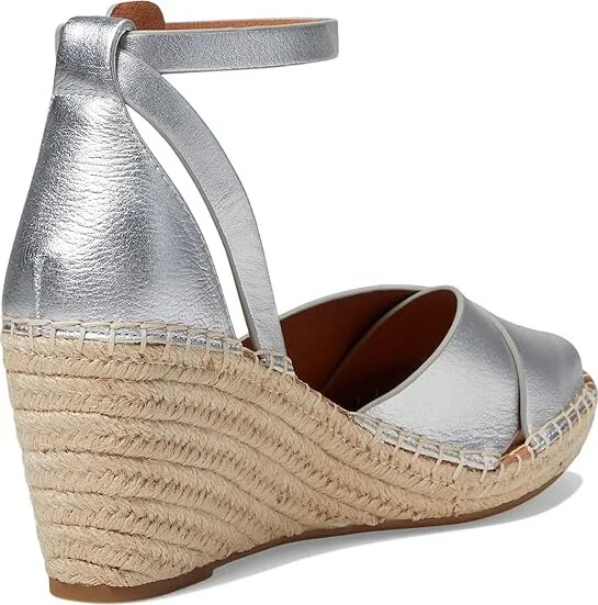 Gentle Souls by Kenneth Cole Charli X Band Buckle Women's Shoes Silver Leather : 7.5 M - Image 4
