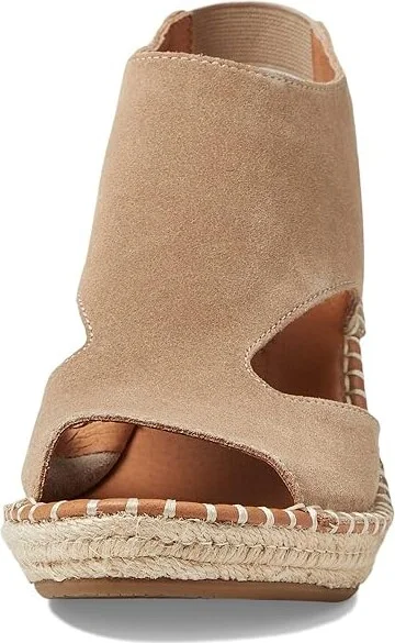 Gentle Souls by Kenneth Cole Cody Women's Shoes Mushroom Suede : 11 M, Leather/Suede - Image 2