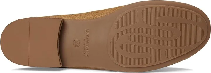 Gentle Souls by Kenneth Cole Crew Women's Flat Shoes Camel Suede : 6 M - Image 3