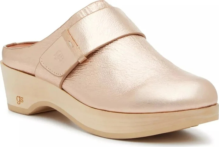Gentle Souls by Kenneth Cole Henley Clog