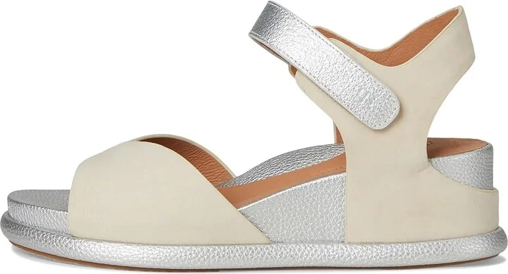Gentle Souls by Kenneth Cole Jalleen Women's Dress Sandals Stone Nubuck : 9 M, Leather - Image 6