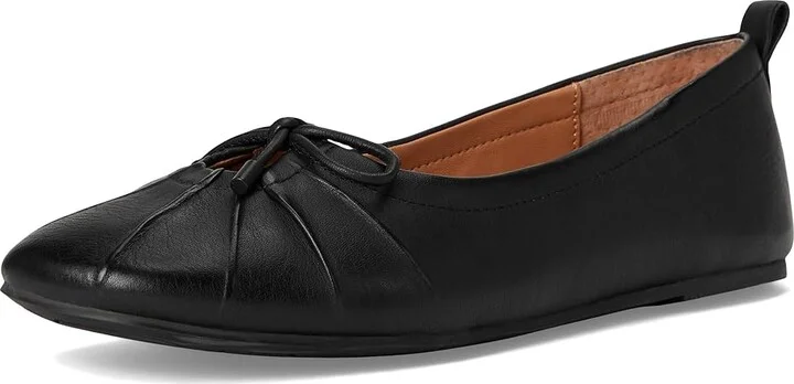 Gentle Souls by Kenneth Cole Marilyn Women's Flat Shoes Black Leather : 9 M, Leather/Rubber - Image 5