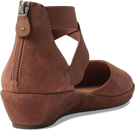 Gentle Souls by Kenneth Cole Noa Women's Shoes Mid Brown Suede : 5.5 M, Leather - Image 4