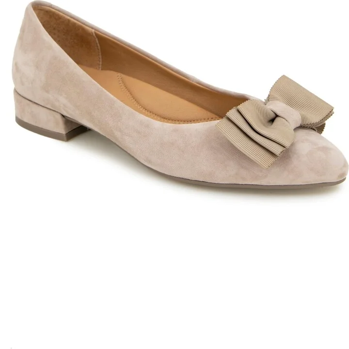 Gentle Souls by Kenneth Cole Women's Atlas Flat Platform