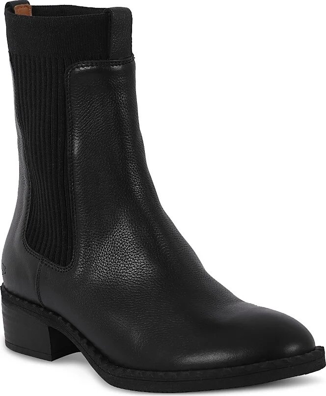 Gentle Souls by Kenneth Cole Women's Bernadette Pull On Chelsea Boots