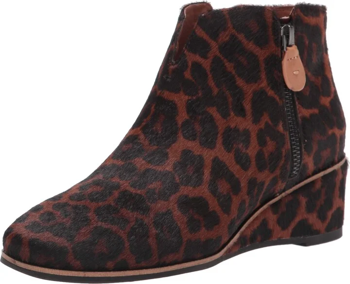 Gentle Souls by Kenneth Cole Women's Boot