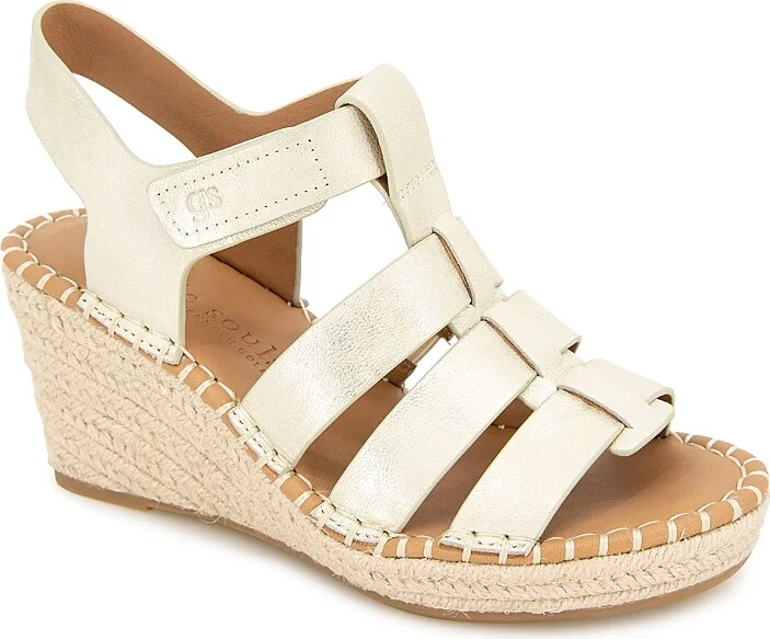 Gentle Souls by Kenneth Cole Women's Capelin Wedge Sandals