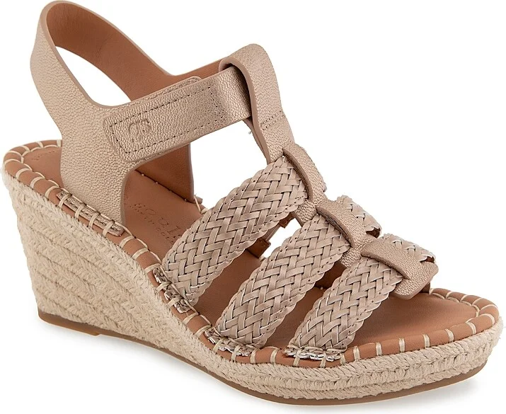 Gentle Souls by Kenneth Cole Women's Capelin Woven Sandals