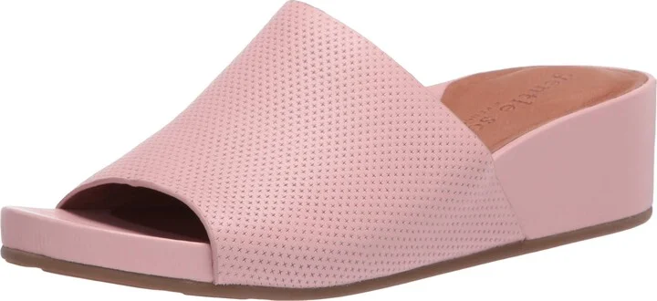 Gentle Souls by Kenneth Cole Women's Gisele 2.0 Slide Wedge Sandal