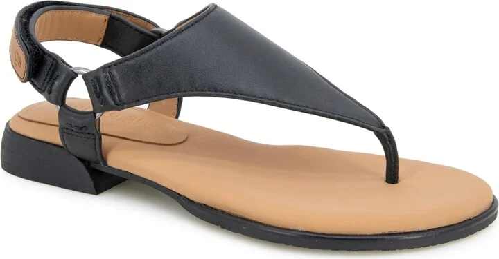 Gentle Souls by Kenneth Cole Women's Holly Flat Sandal