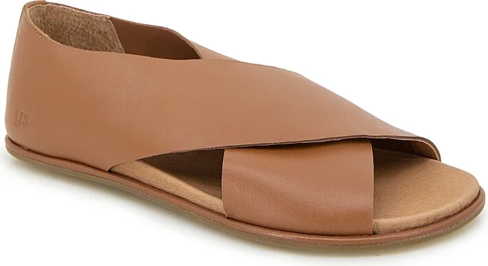 Gentle Souls by Kenneth Cole Women's Laniey Slip On Crisscross Sandals