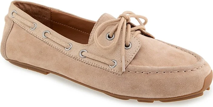 Gentle Souls by Kenneth Cole Women's Marina Boat Shoe Loafers