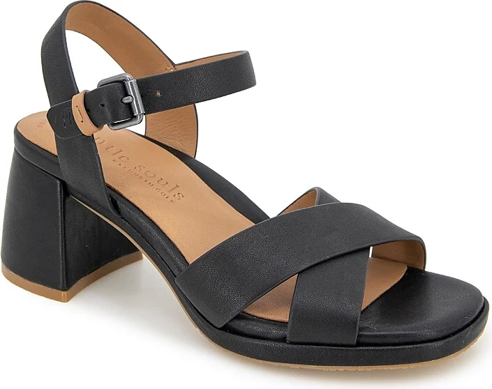 Gentle Souls by Kenneth Cole Women's Rimini Sandals