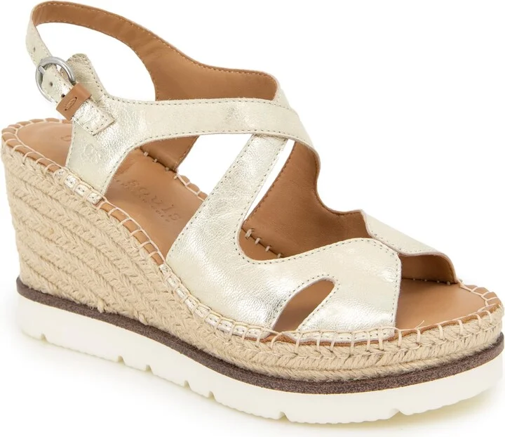 Gentle Souls by Kenneth Cole Women's Women's Elise Wedge Sandal