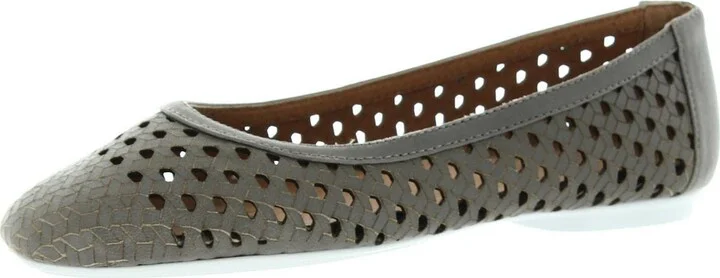 Gentle Souls by Kenneth Cole Women's Women's Eugene Travel Ballet Woven Flat