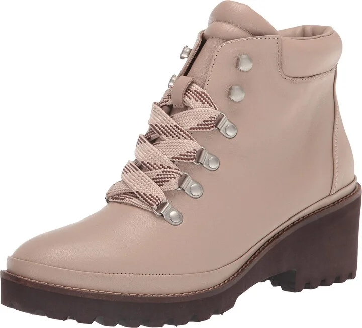 Gentle Souls by Kenneth Cole Women's Women's Mona Lace Up Fashion Boot