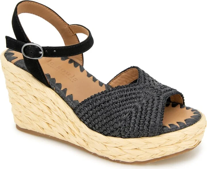 Gentle Souls by Kenneth Cole Women's Women's Nomi Wedge Sandal